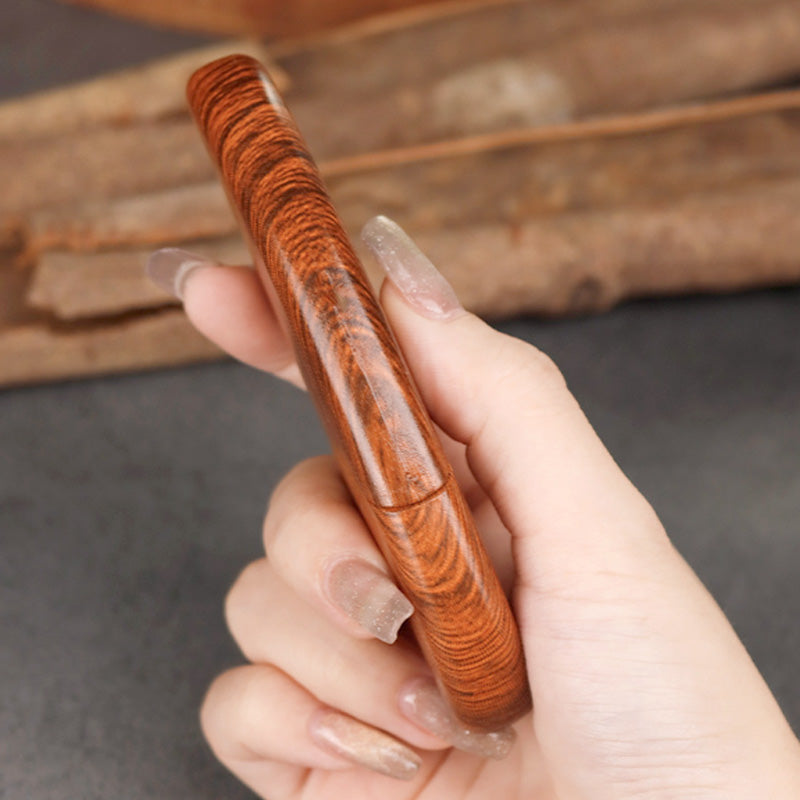 Tovik | Kreativt multi-værktøj i rustfrit stål med træhåndtag